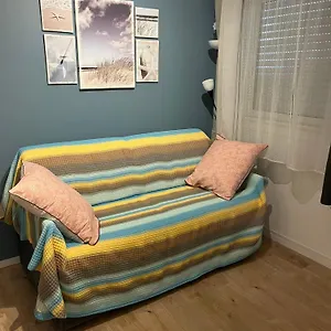 https://studio-le-bali-a-100m-de-la-plage.fr-provencehotel.com
